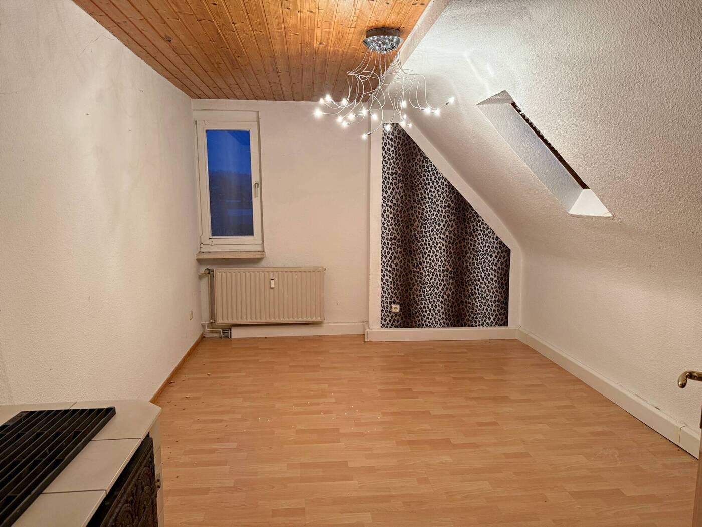 Wohnzimmer (Whg. DG)