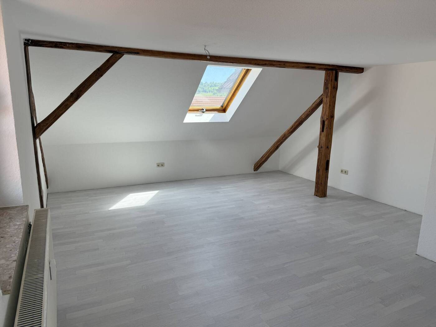 Schlafzimmer 1