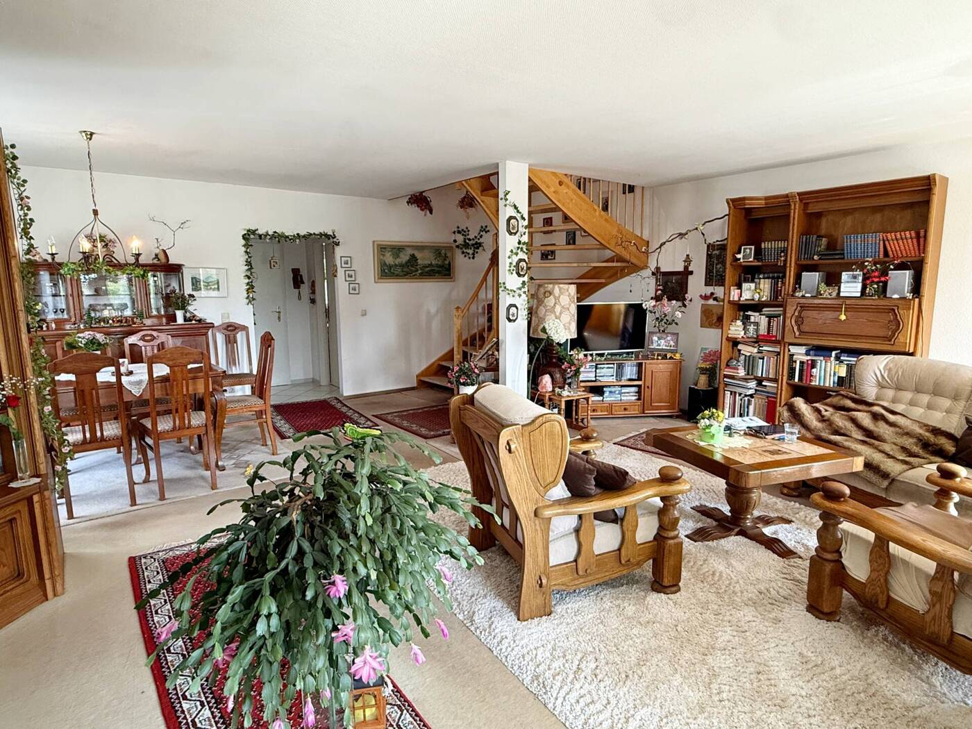 Wohn-Esszimmer (Haus rechts)