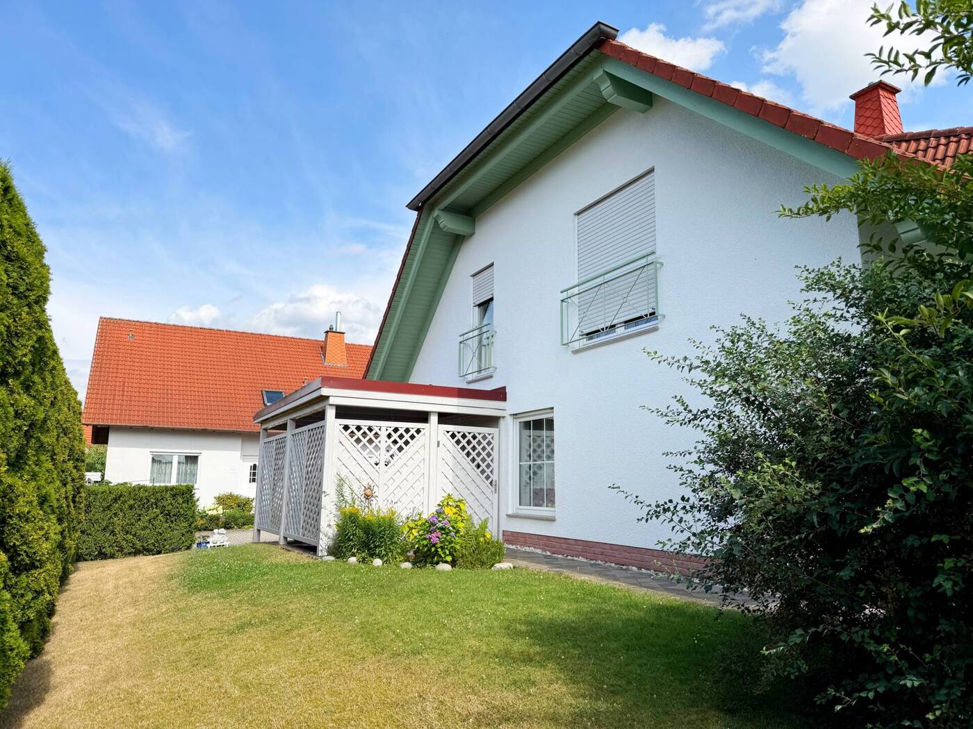 Seitenansicht/Garten