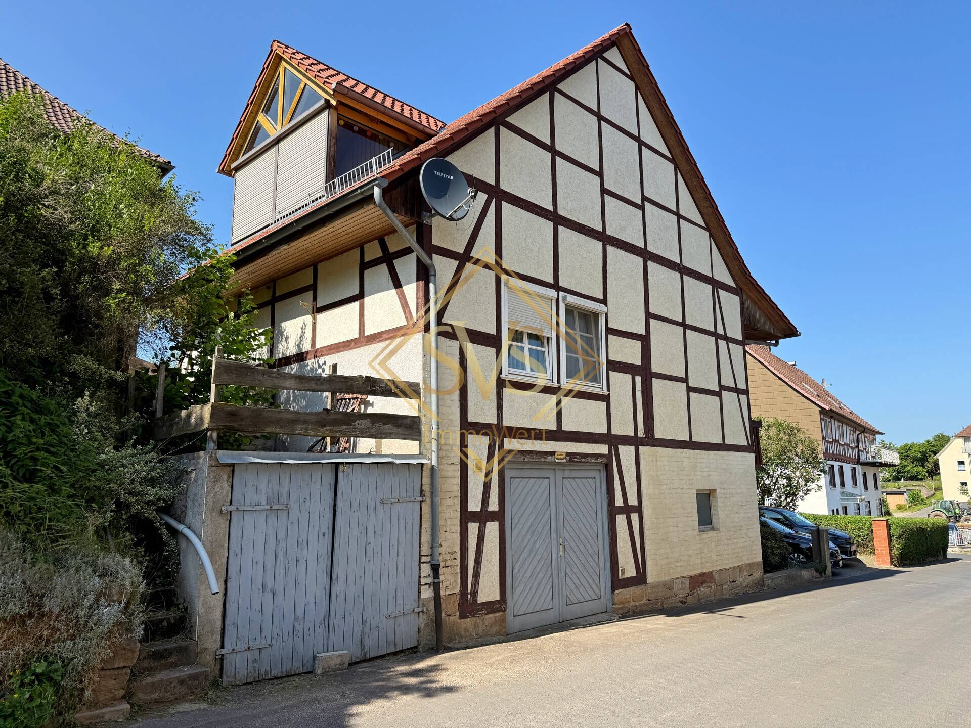 Straßenansicht