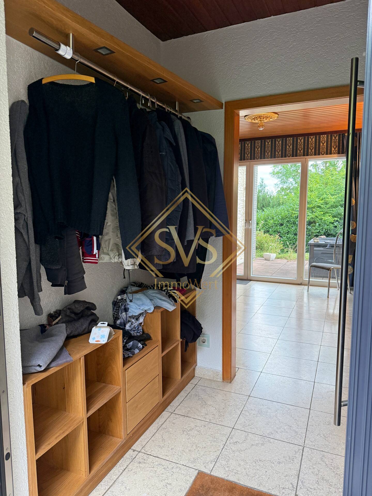 Windfang/Garderobe