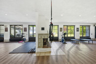 Yogaraum / früher Wohnzimmer