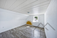 Kinderzimmer / Büro
