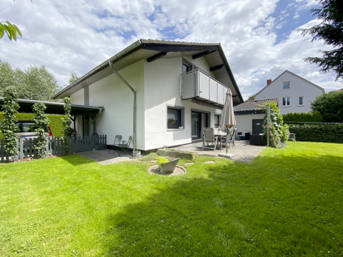 Der Garten mit Terrasse