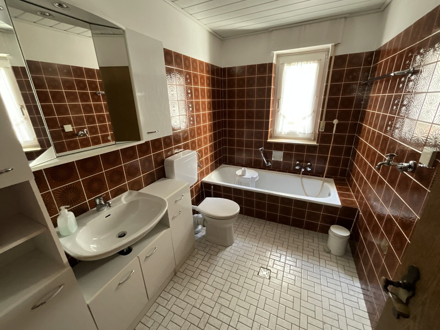Badezimmer EG