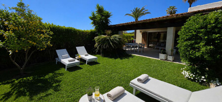 Renovierte Villa in Santa Ponsa mit privatem Garten und überdachter Terrasse