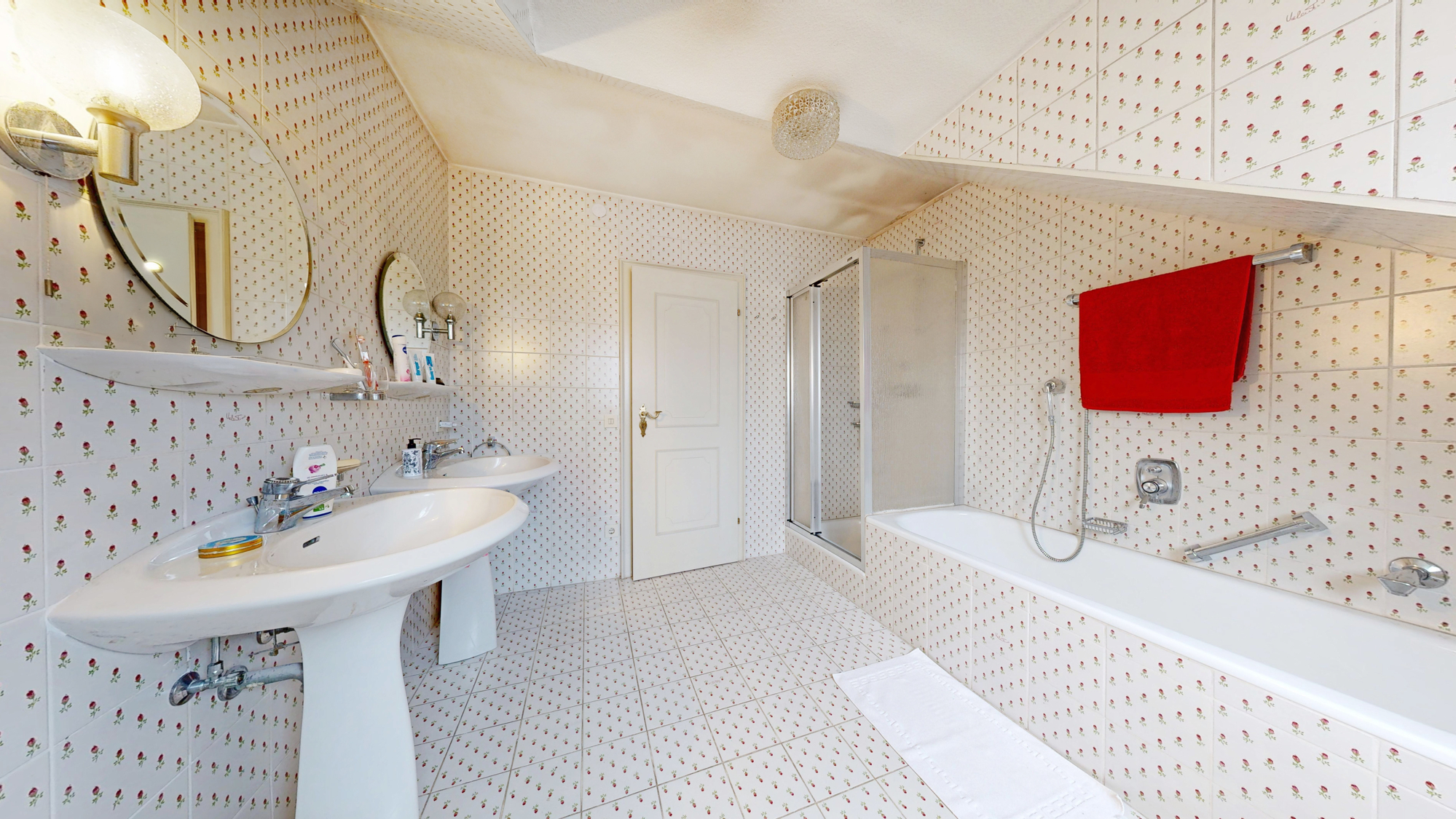 Badezimmer1.OG