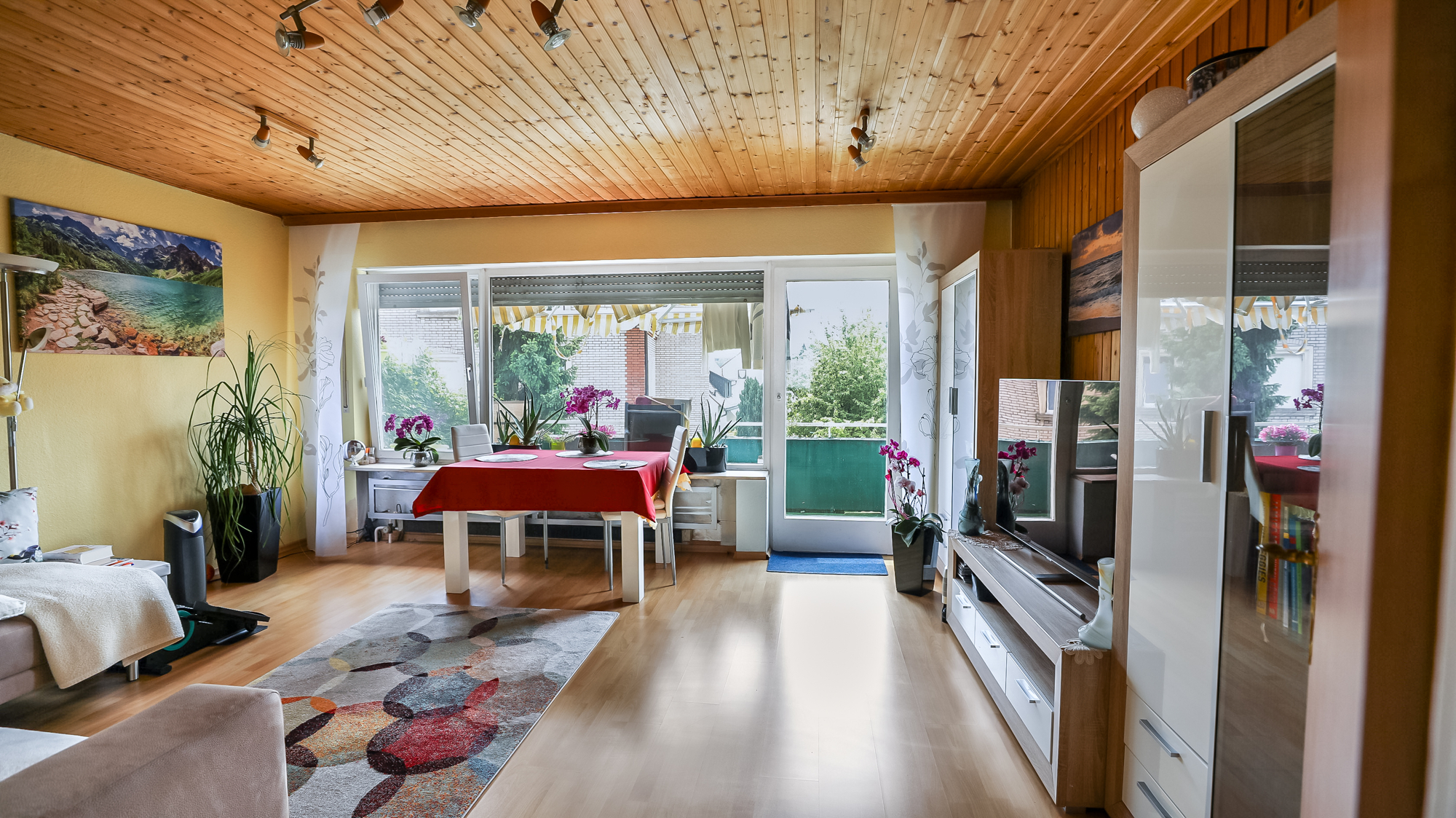 Wohnzimmer (1.OG)