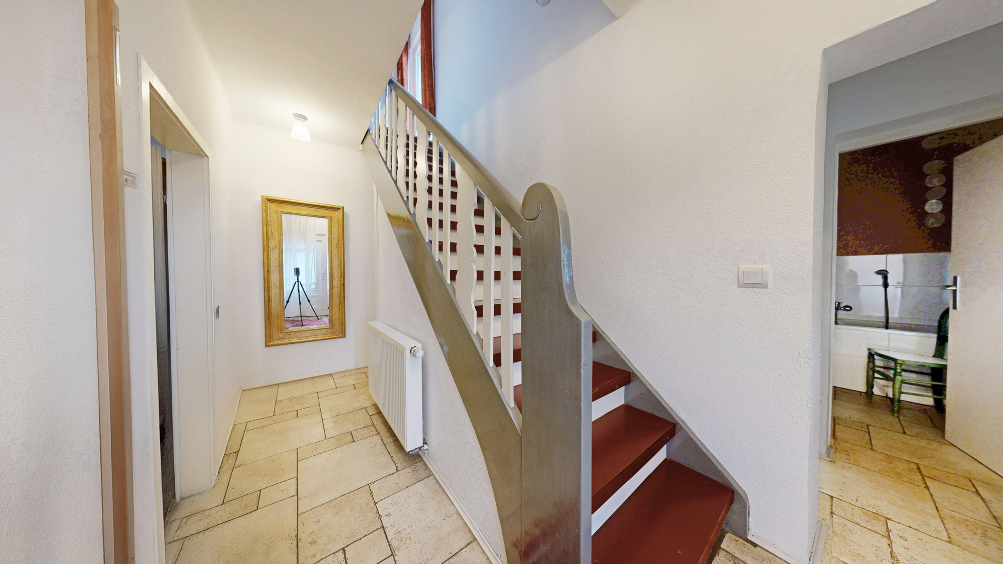 Treppenhaus_Farbkorrektur