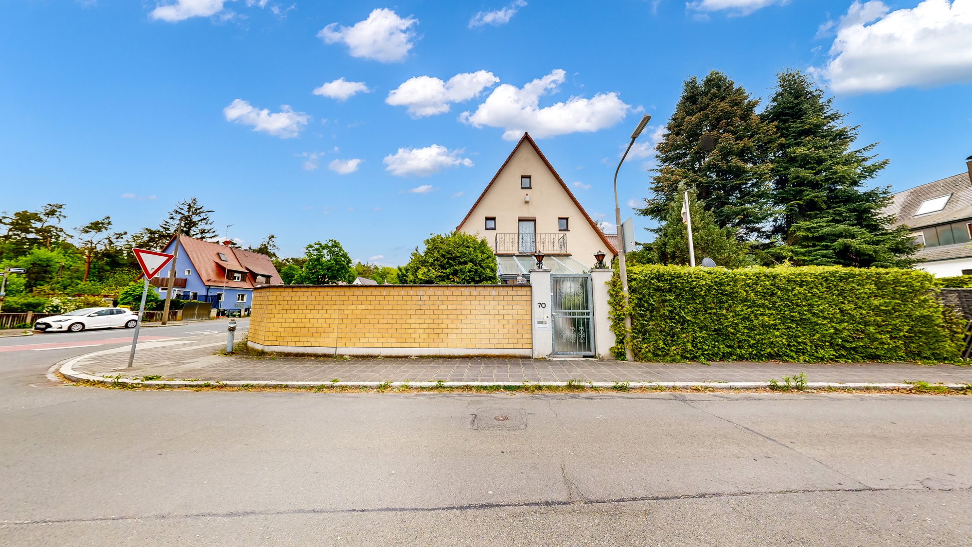 Hausansicht Straße