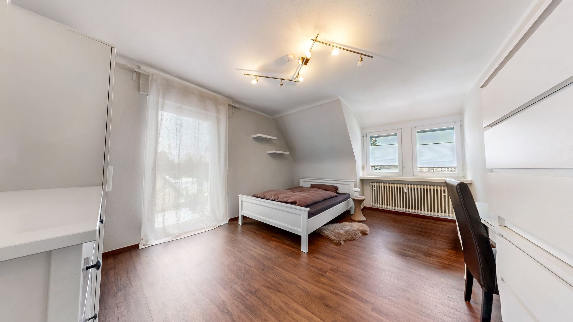 Schlafzimmer (OG)