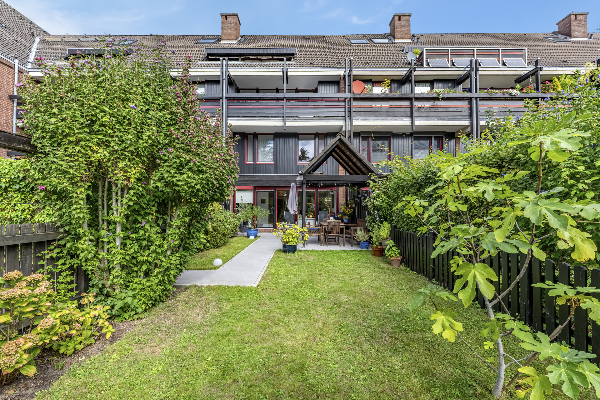 Gartenansicht des Hauses