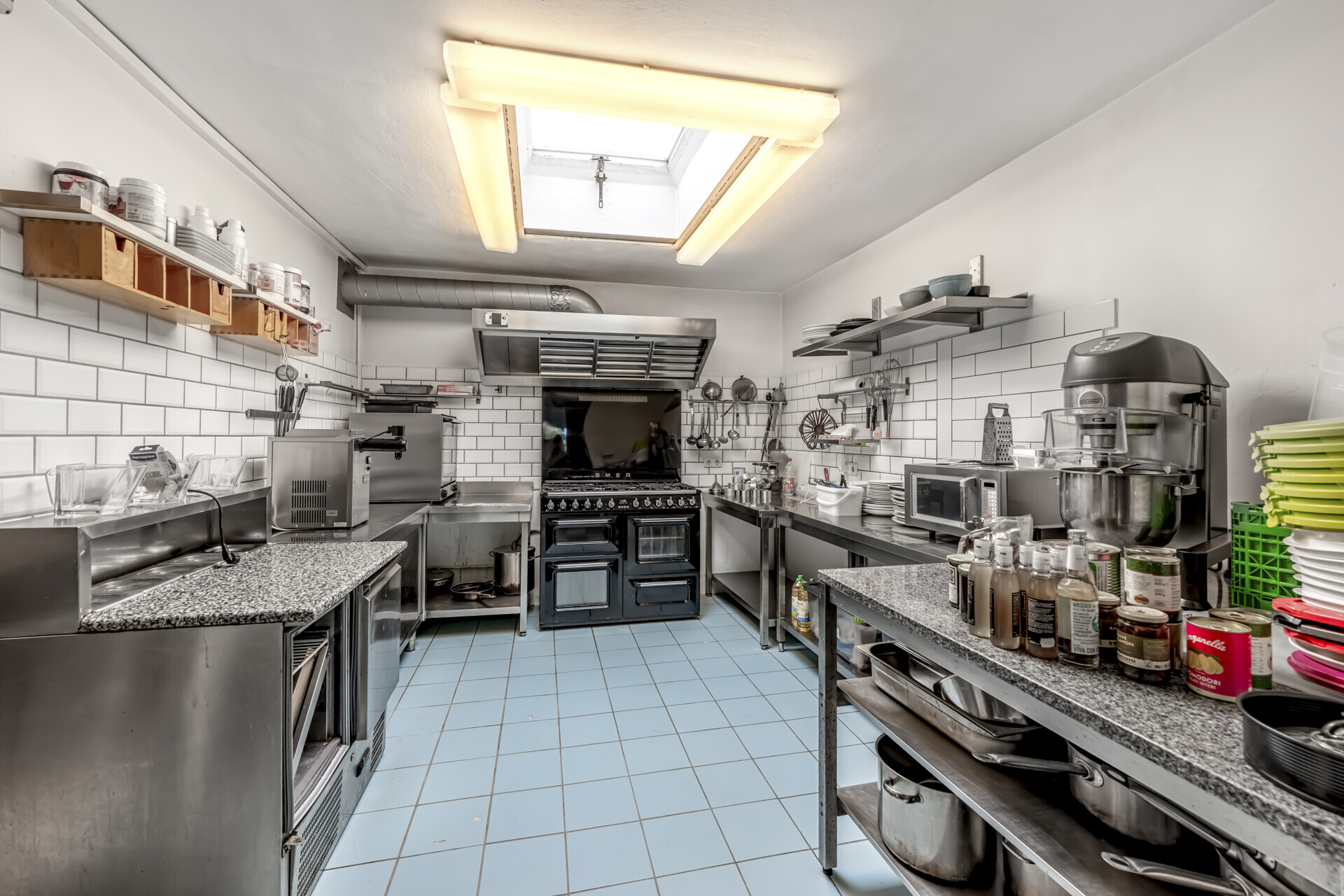 Charakterstarke Gewerbeeinheit im Lorettoviertel! – Ansicht 4