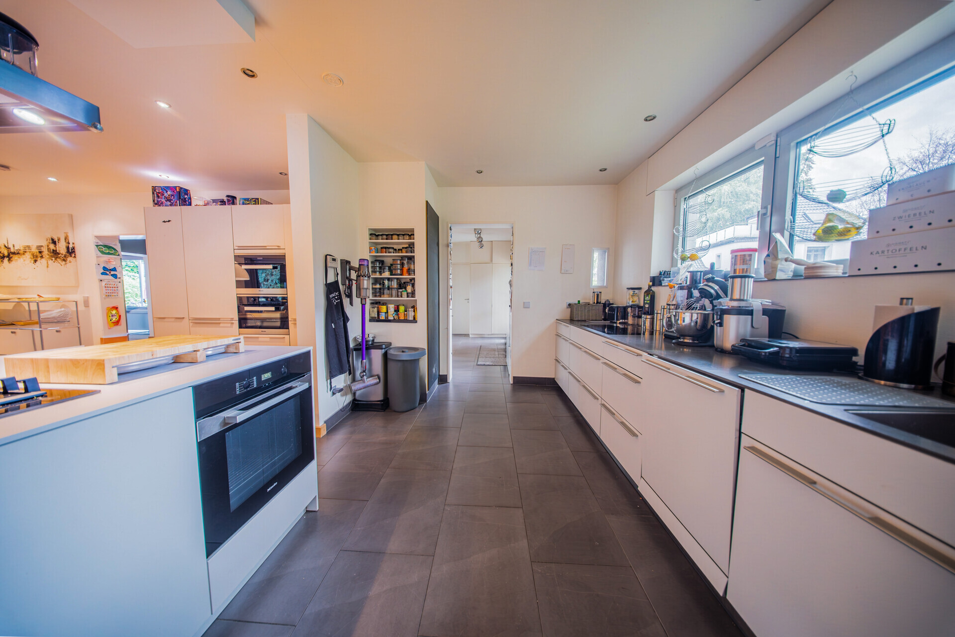 Exklusive Architektenvilla mit privater Wellnesswelt – Ansicht 12