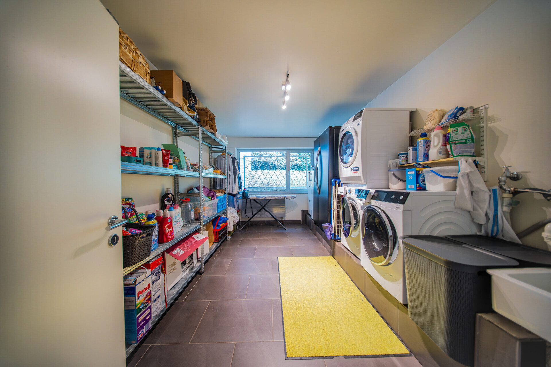 Exklusive Architektenvilla mit privater Wellnesswelt – Ansicht 24