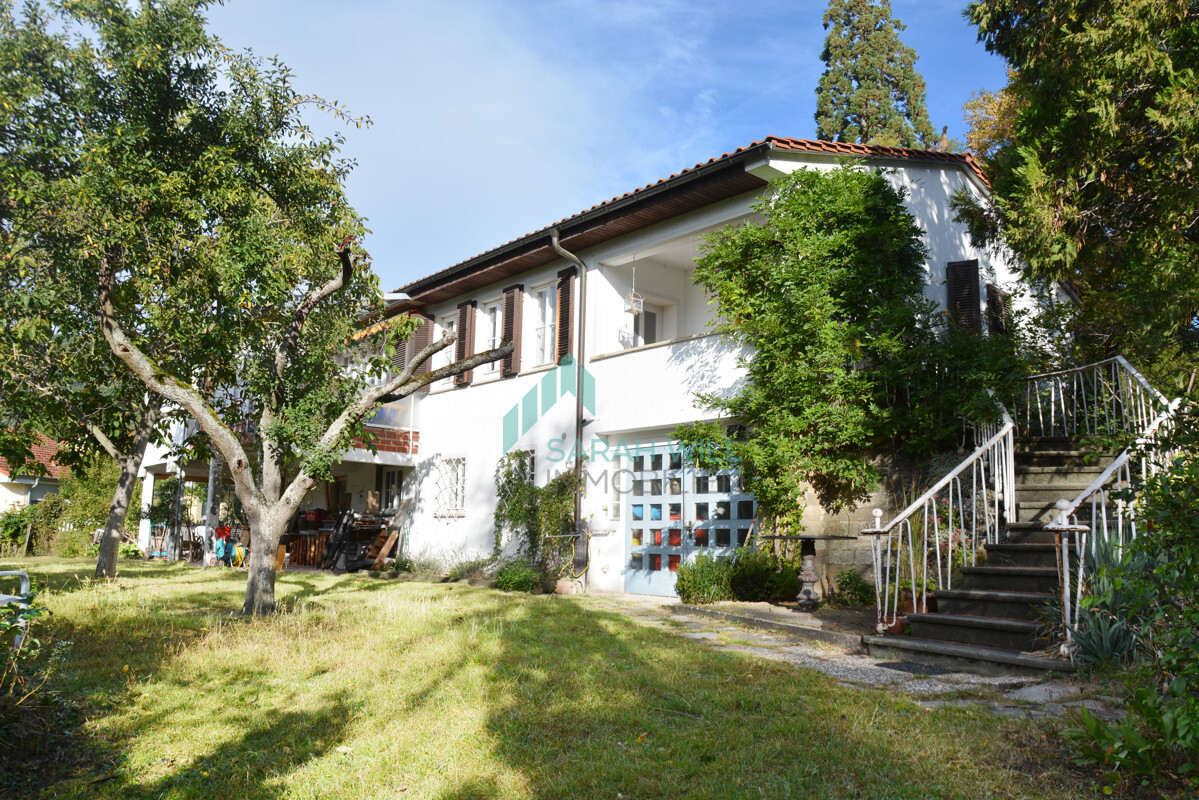 Rarität in Toplage! Villenstraße! Einfamilienhaus mit Einliegerwohnung im Dornröschenschlaf!