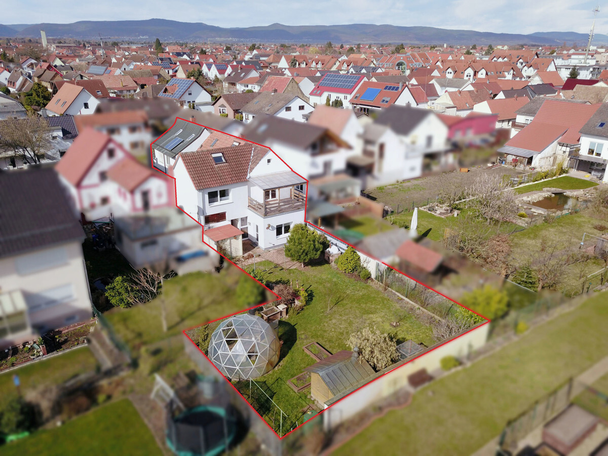 Seltene Gelegenheit: Modernisiertes Ein-Zweifamilienhaus mit Garten in ruhiger Toplage Haßloch