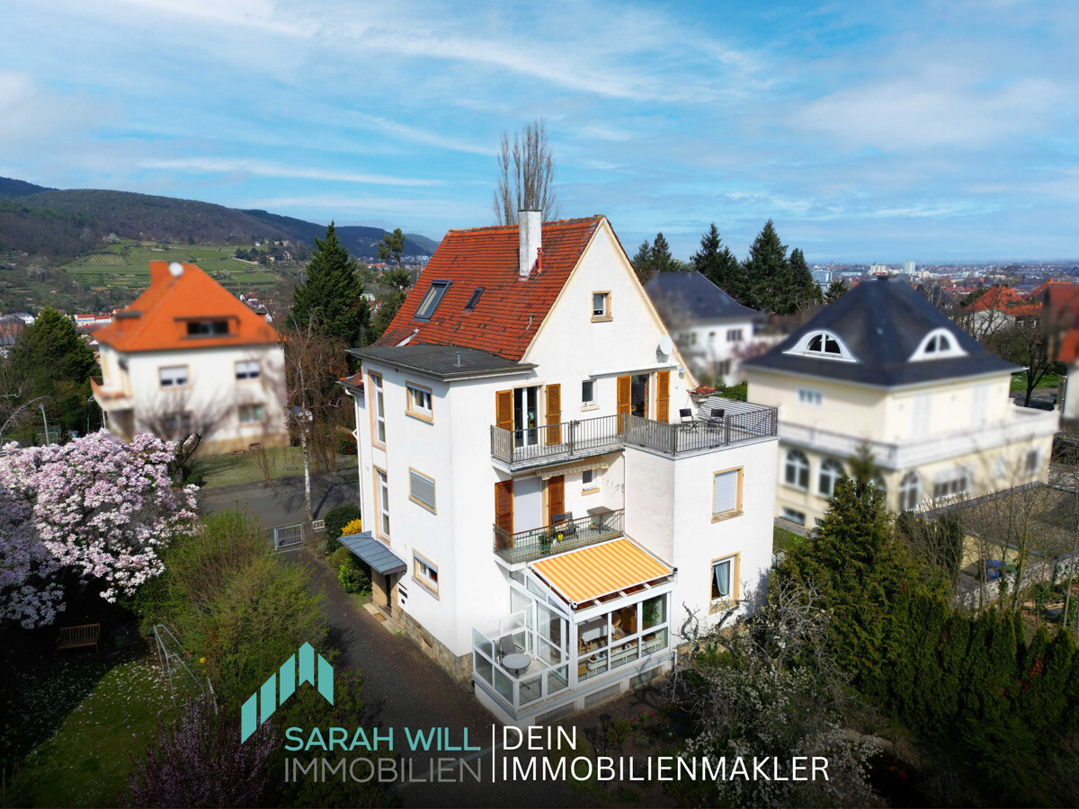 Lichtdurchflutete 3,5 Zimmer Maisonette-Wohnung mit Terrasse und Garage auf der Hambacher Höhe