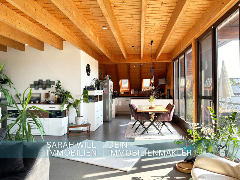 Maisonette-Wohnung mit Südbalkon, Dachterrasse u. Stellplätzen in Haßloch