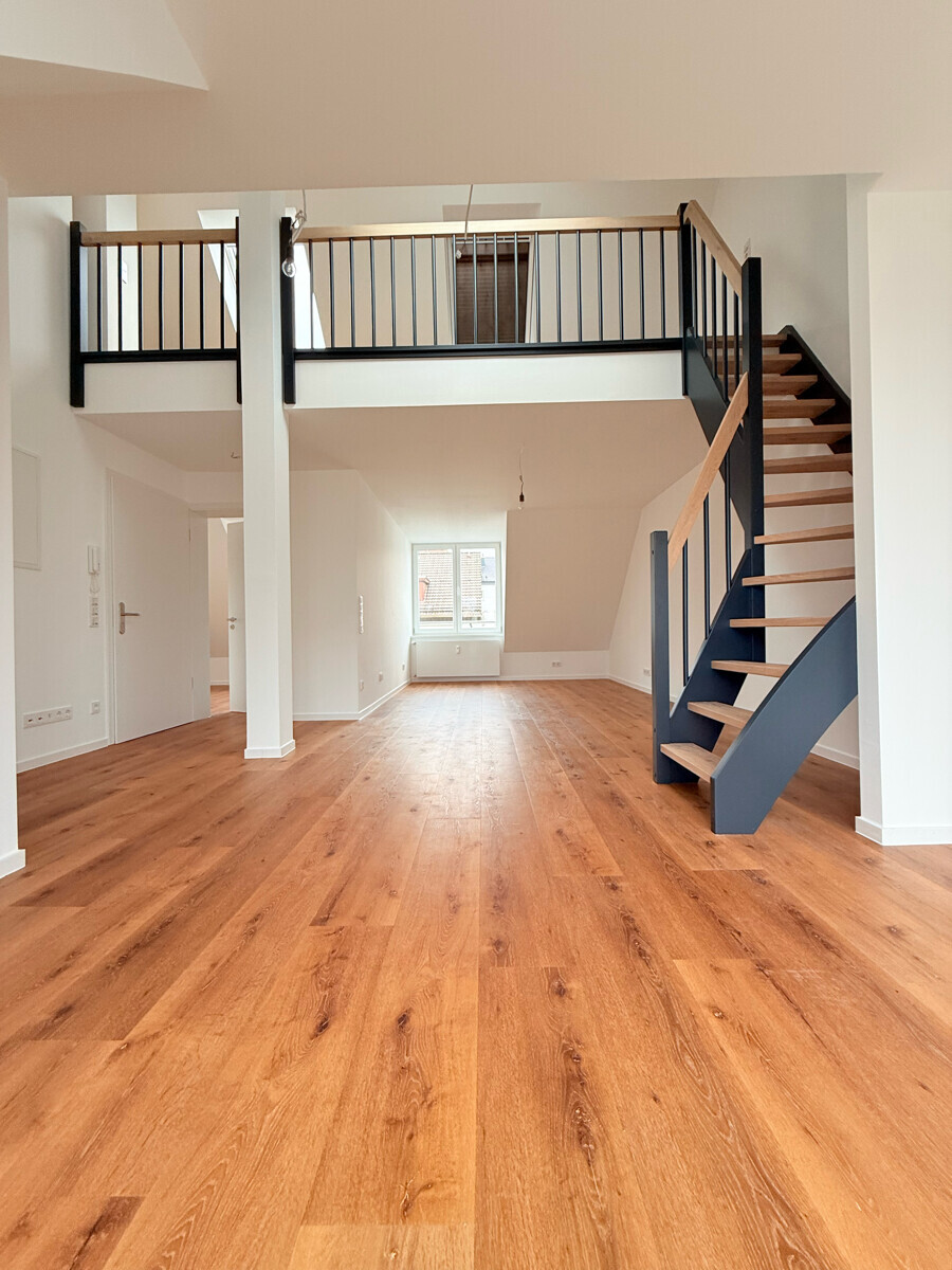 Blick ins Wohnzimmer