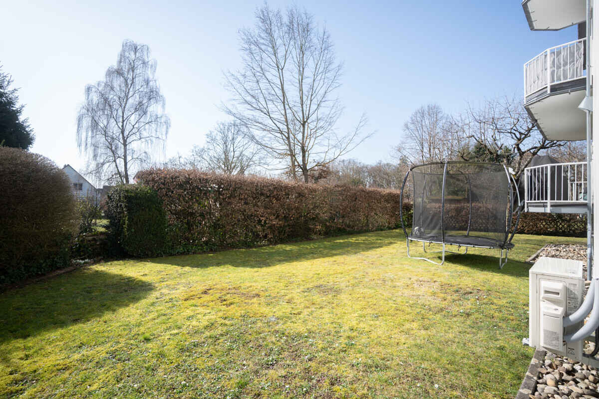 grosszügige Gartenanlage