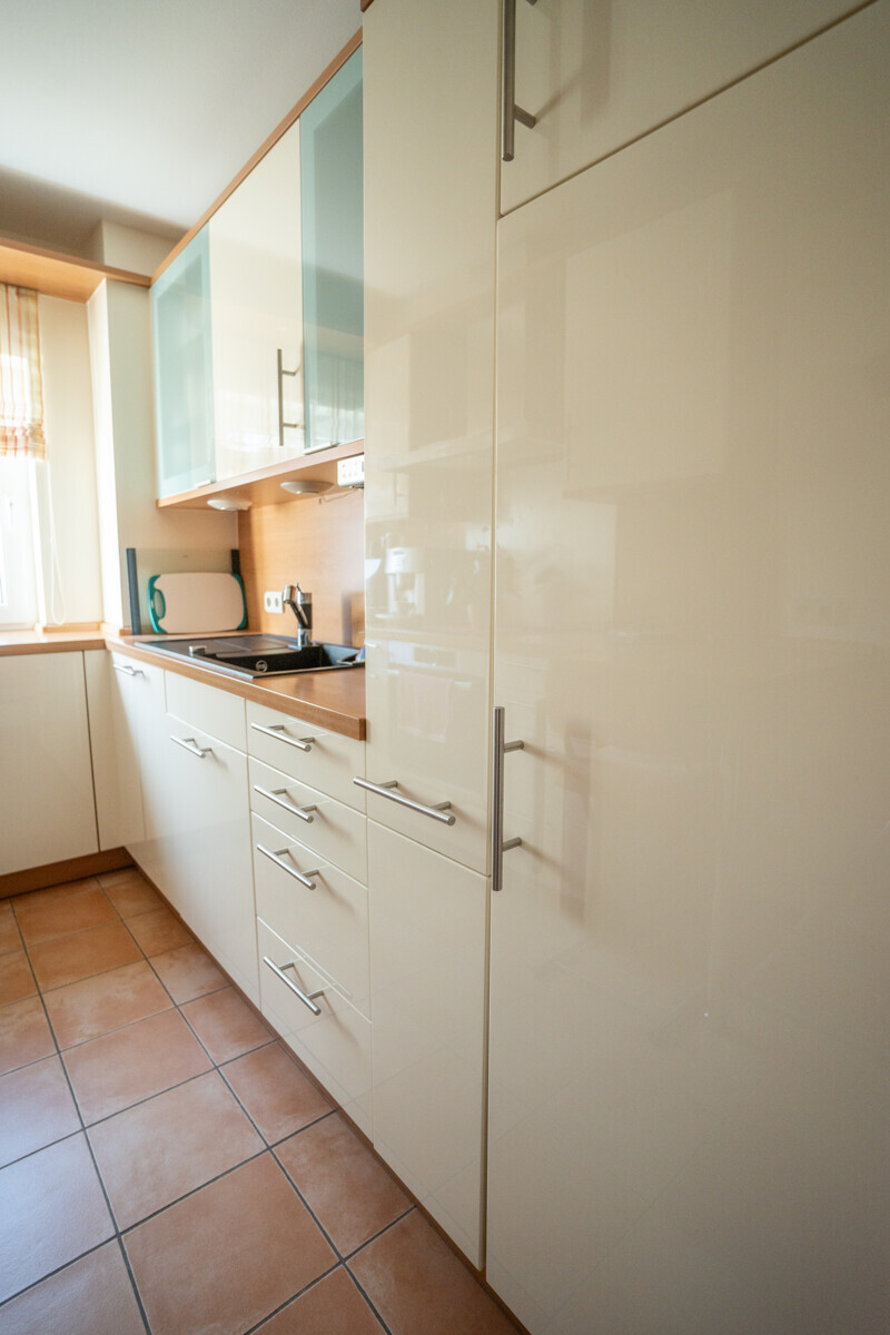 Küche vanillefarben