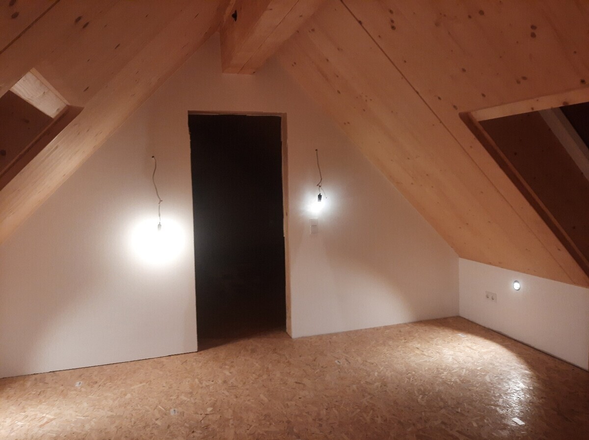 DG (Parkett wird noch gelegt)