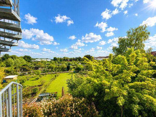 AUSBLICK VOM BALKON