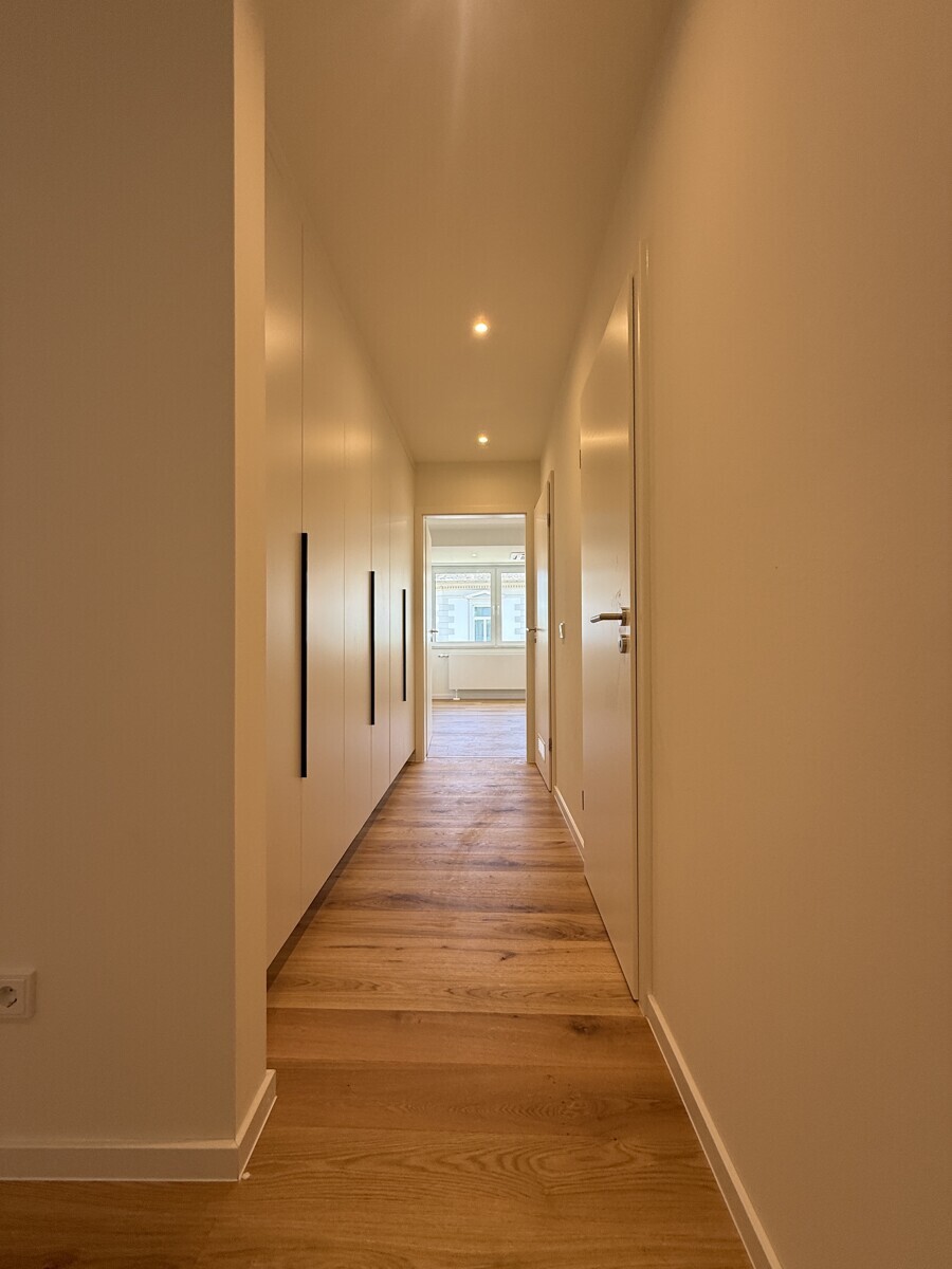 Flur Zum Schlafzimmer 1
