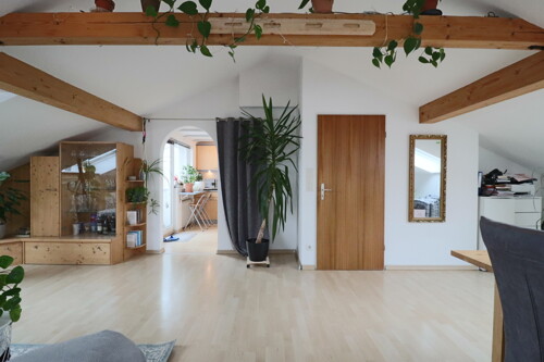 Dachgeschoss Wohn- und Esszimmer