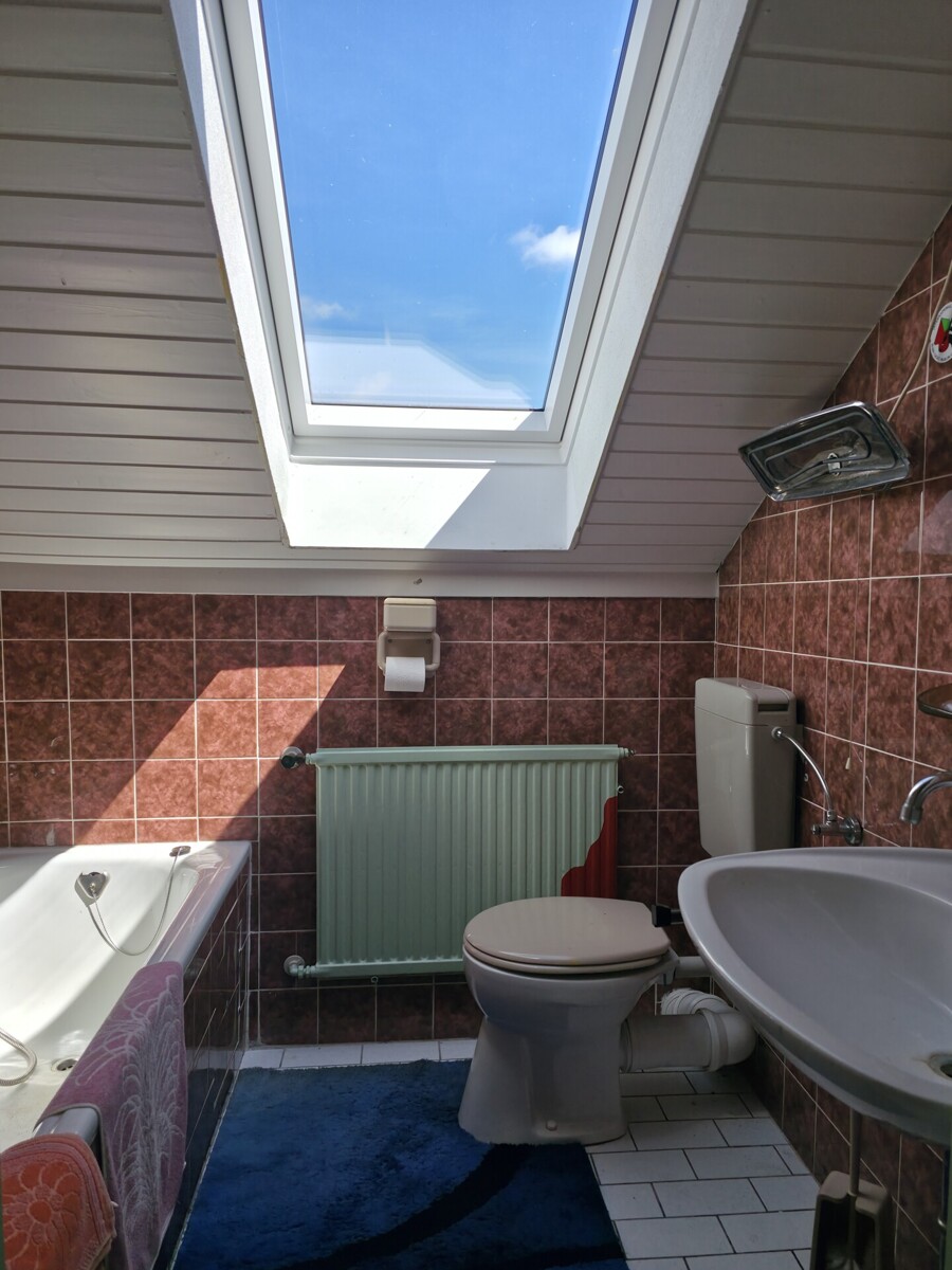 Dachgeschoss Badezimmer