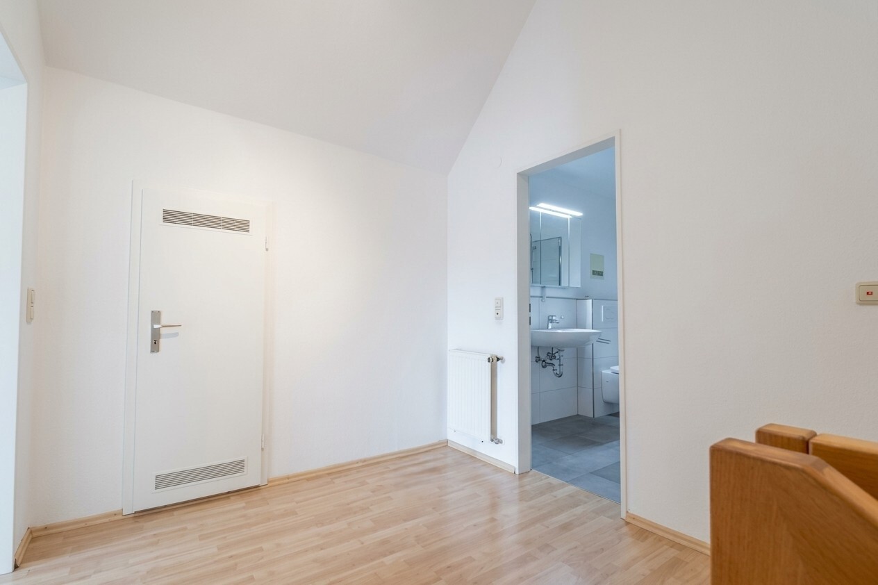 Galerie mit Zugang zum Badezimmer