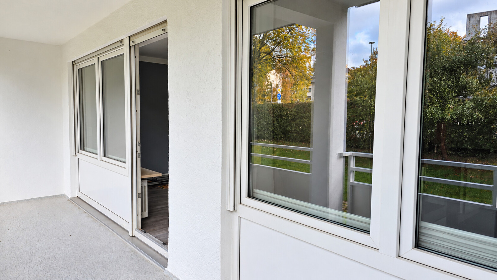 Balkon vor dem Wohnzimmer