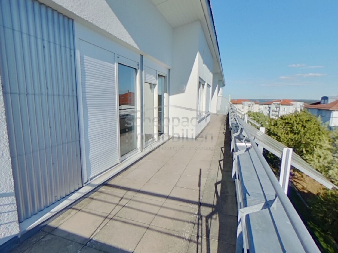 6 Terrasse vorne - Südseite