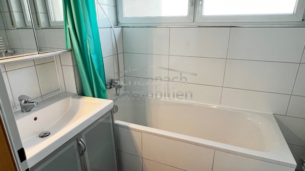 8 Badezimmer