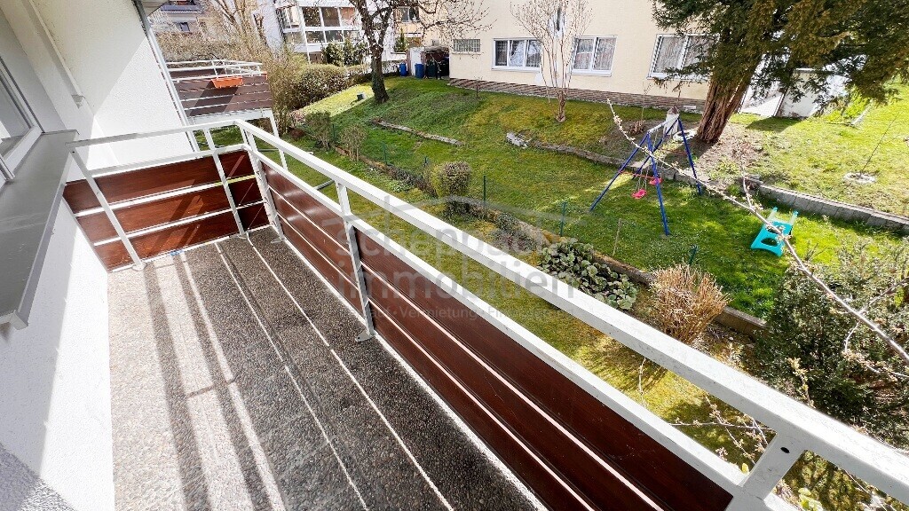 9 Balkon