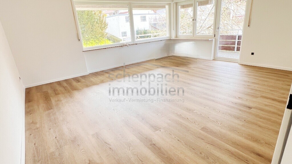 5 Wohnzimmer