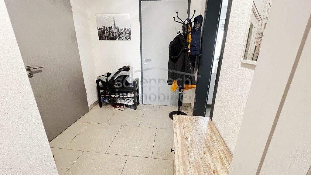 9 Wohnungsflur