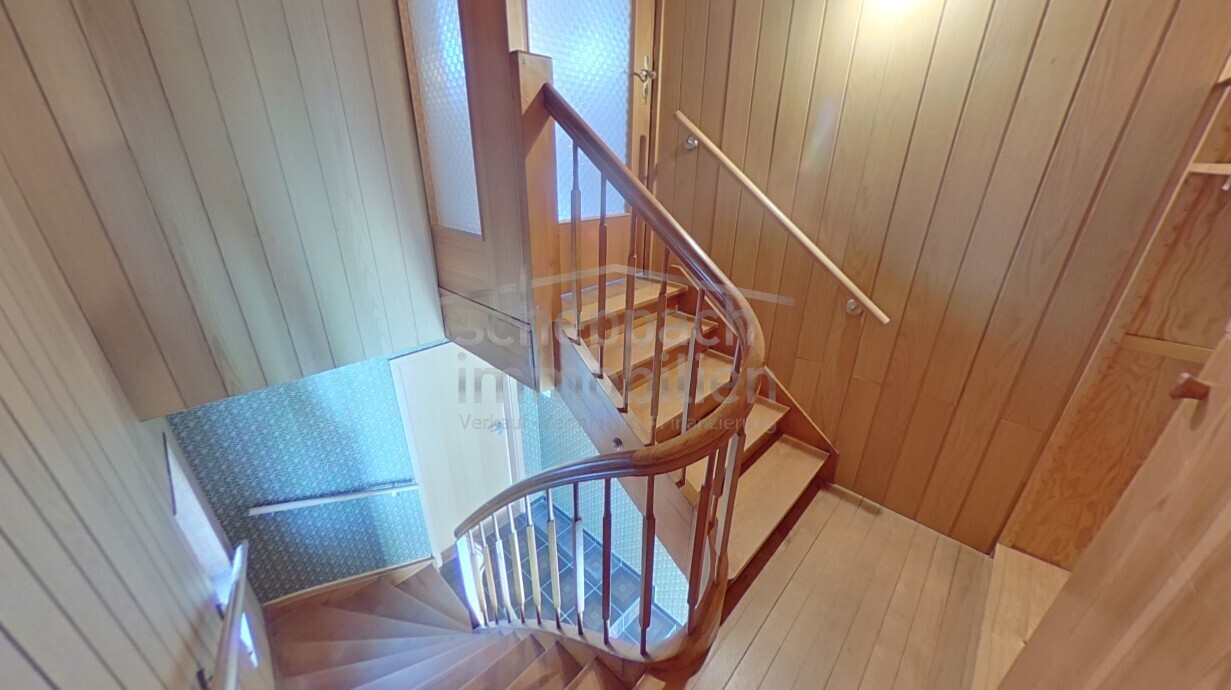 26 DG Hausflur
