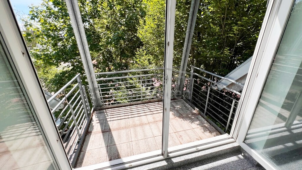 5 Balkon