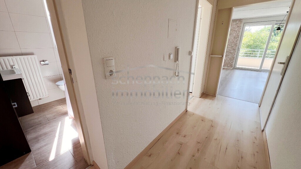 4 Wohnungsflur