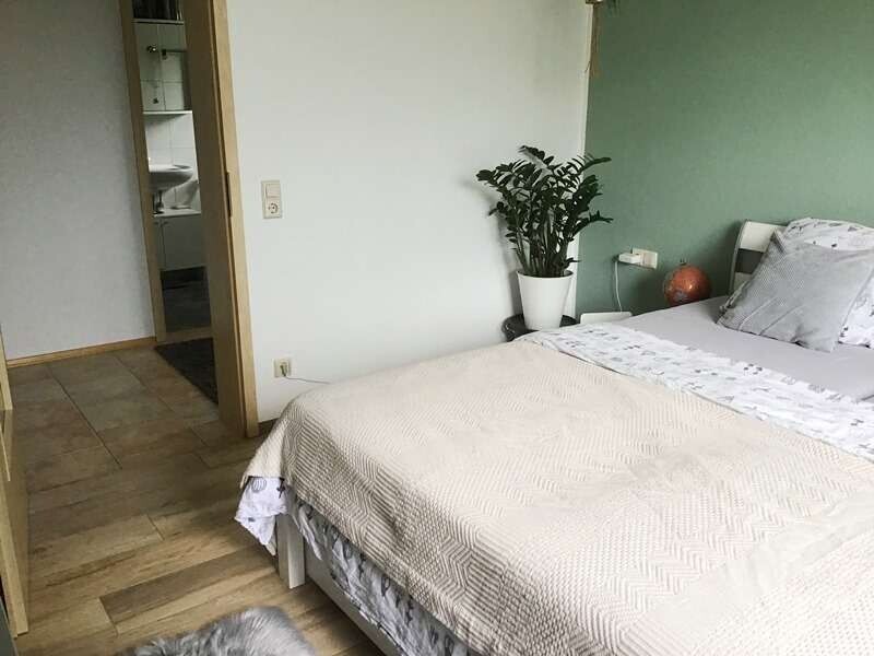 14 Schlafzimmer