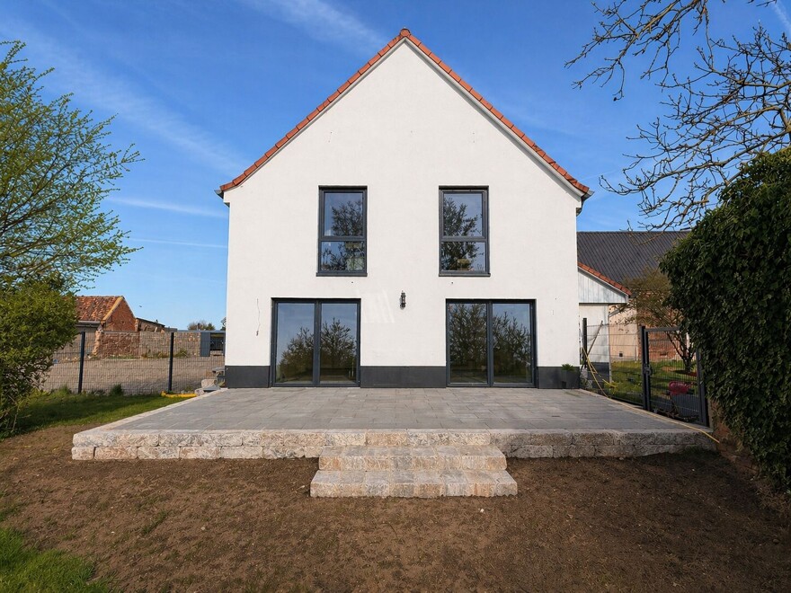 WhatsApp Image 2026-04-21 at 13.31.00