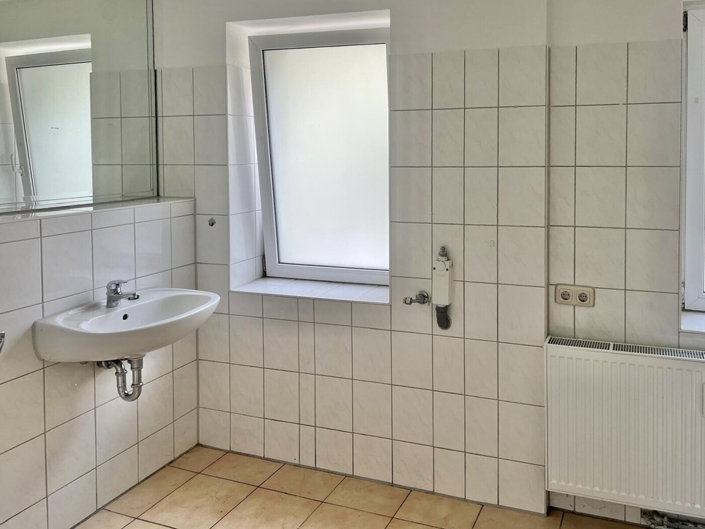 Wohnung im Hinterhaus | Bad
