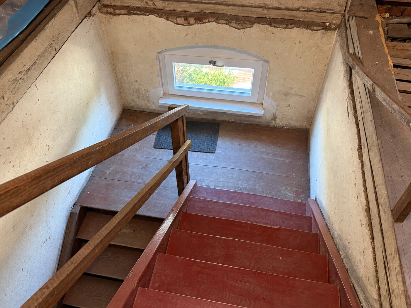 Treppe zum DG