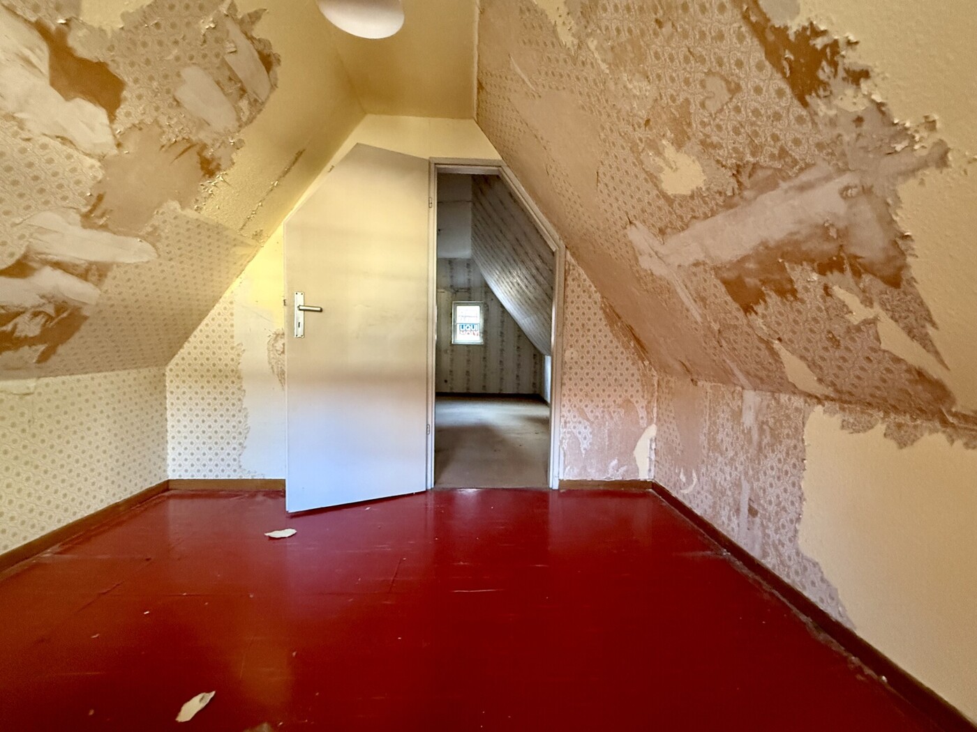 Wohnung über Friseur