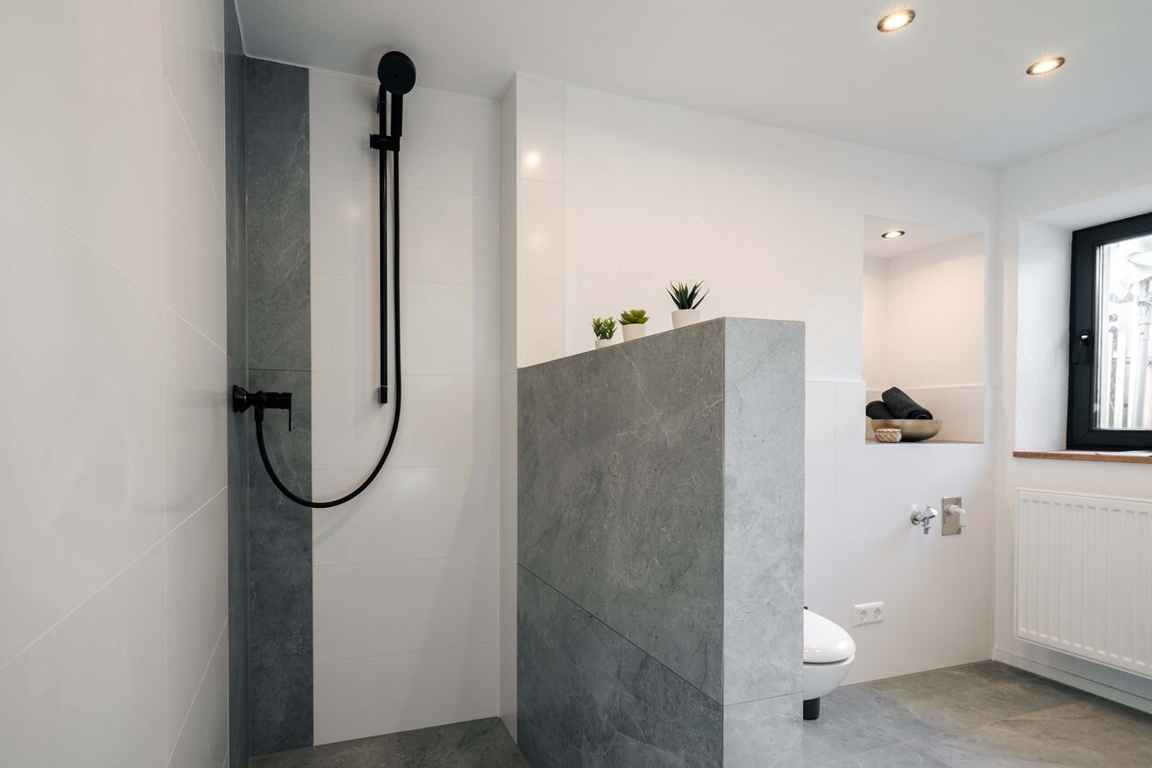 Badezimmer Erdgeschoss