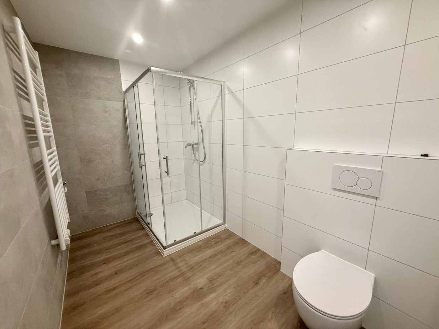 Einliegerwohnung Badezimmer