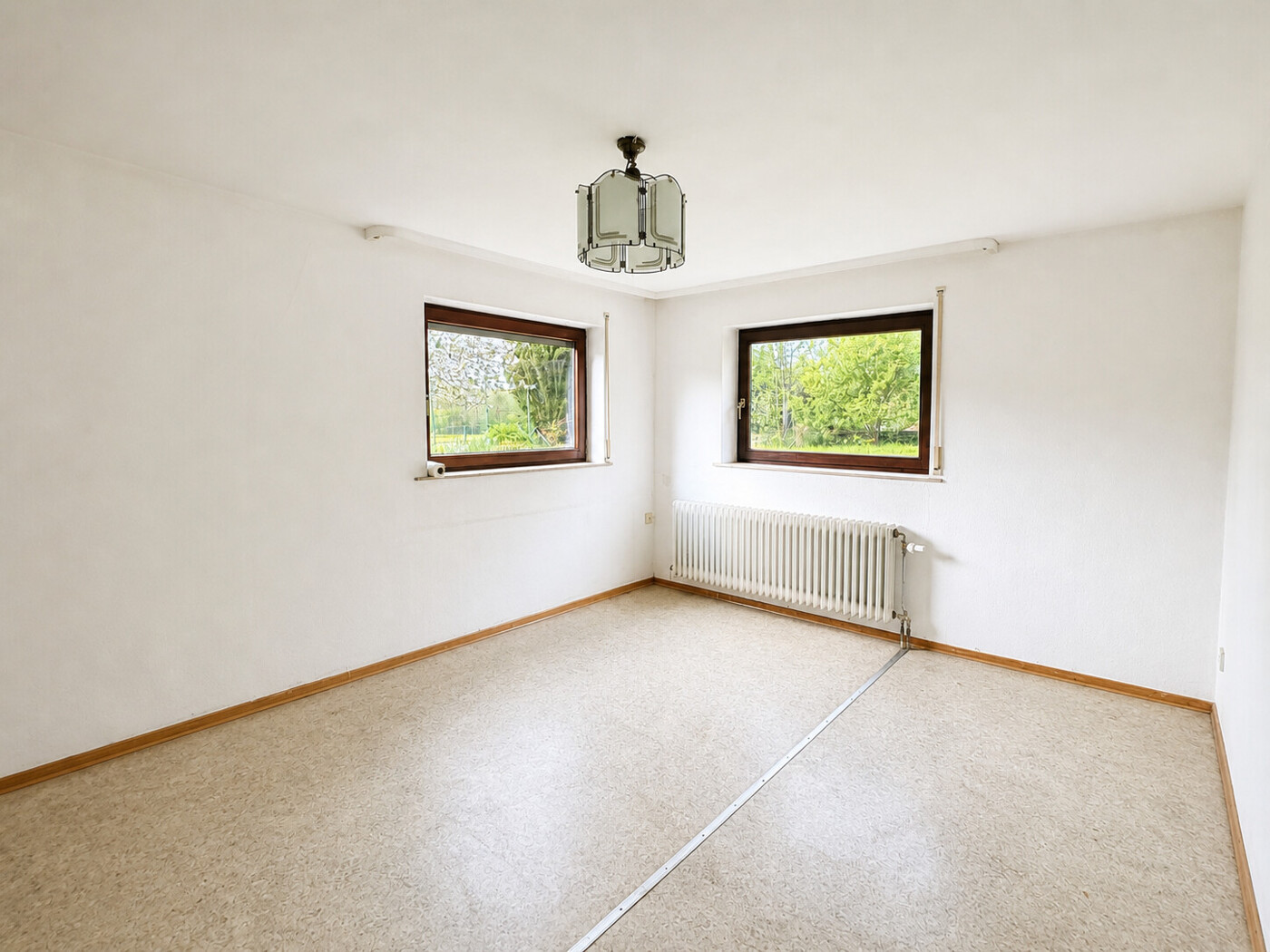 Arbeitszimmer im Kellergeschoss